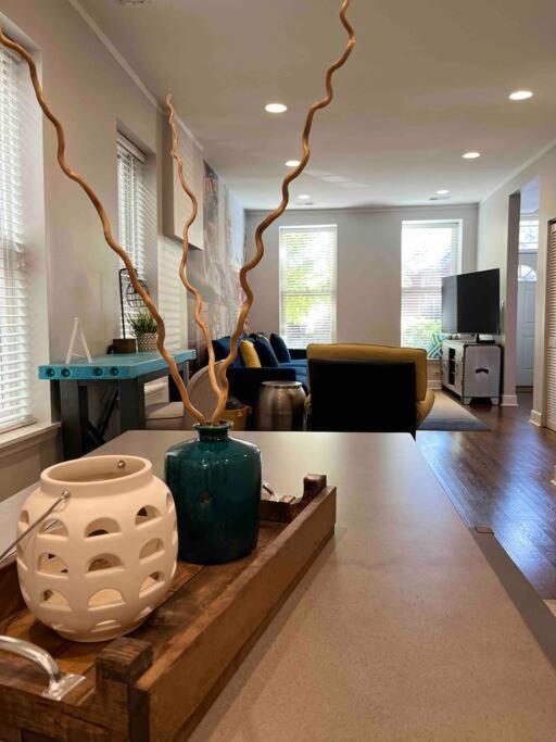 Trendy West Town Flat - 2 Bed / 1.5 Bath W Parking Apartment Chicago Luaran gambar